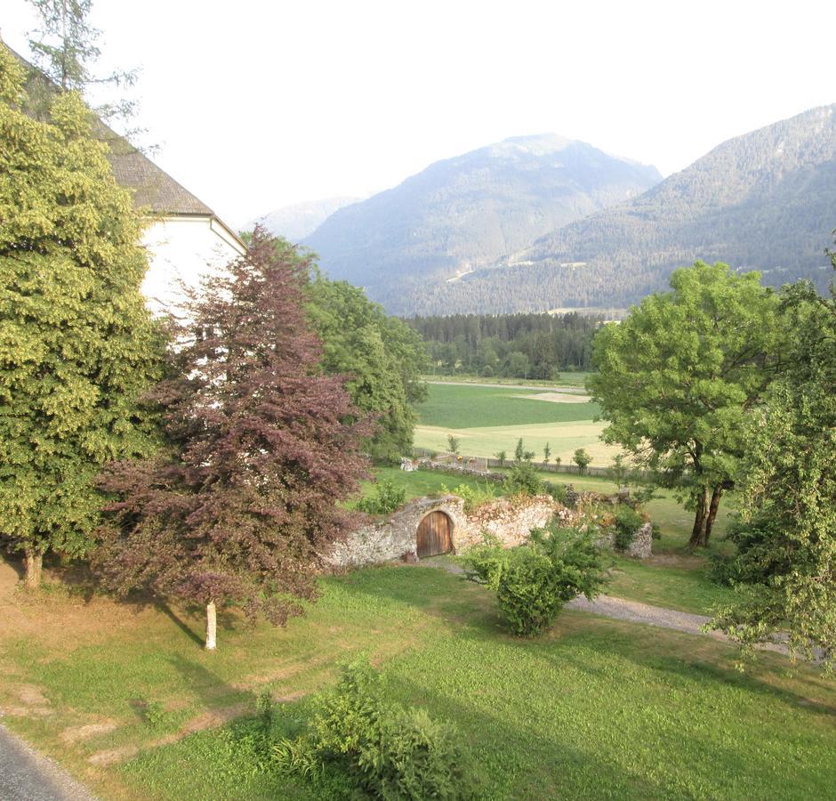 Schloss Manndorf Gaestehaus Kotschach-Mauthen Zewnętrze zdjęcie
